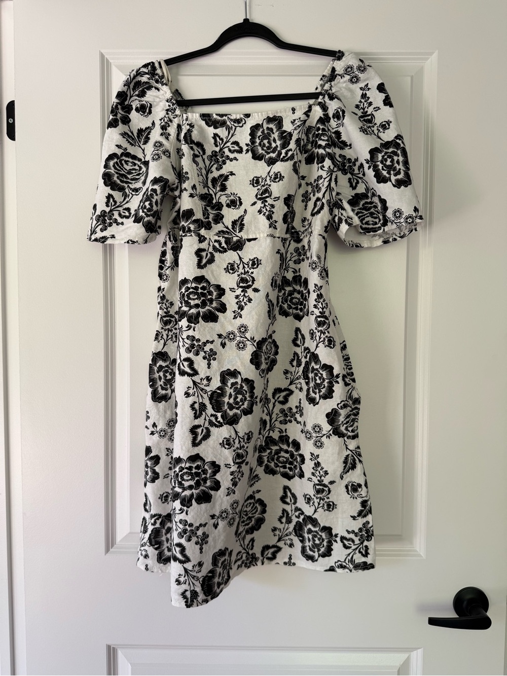 Square-Neck Black & White Floral Midi Dress